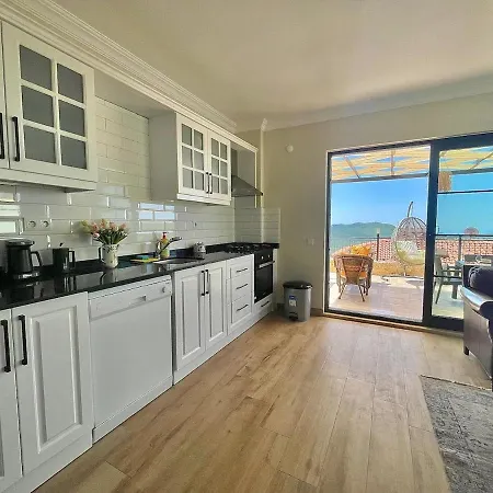 Villa Thor Doğa Manzaralı 8 Kişilik Kaş